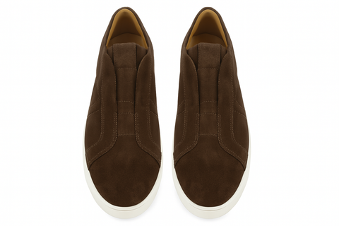 Sneakers senza lacci con elastico sottostante di colore saraceno