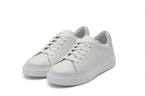 Dettagli di sneaker Il tampone in camoscio bianco la rende abbinabile a tutti gli outfit Made in Italy Campo Neutro 