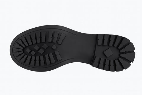 Stringata in pelle nera lucida